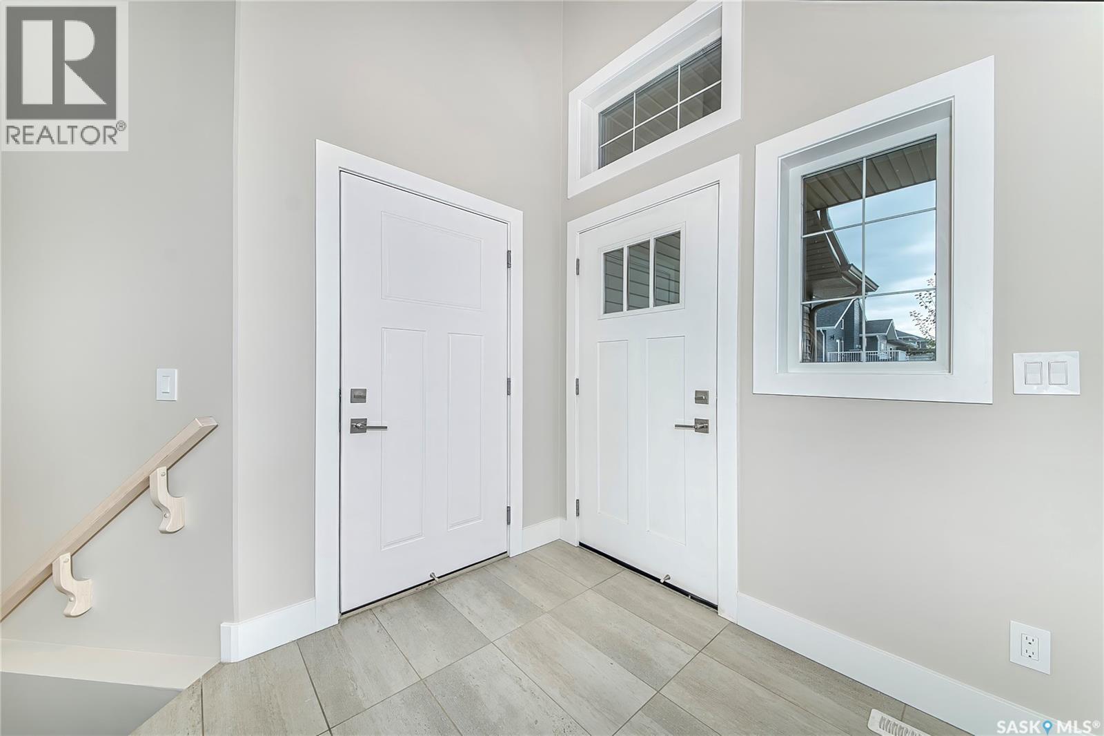 186 Boykowich Bend, Saskatoon, SK - Indoor Photo Showing Other Room