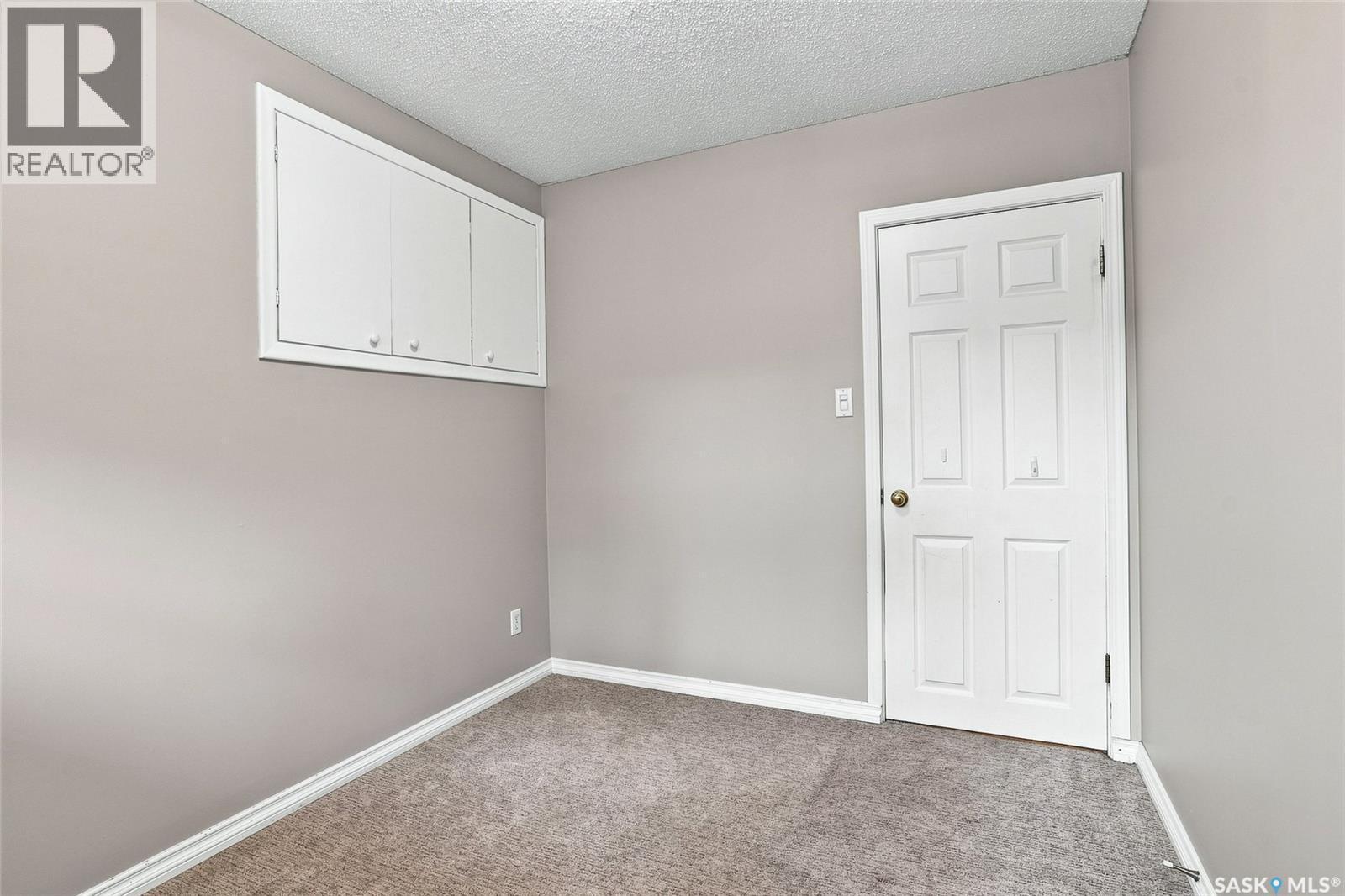 1714 Drinkle Street, Saskatoon, SK - Indoor Photo Showing Other Room