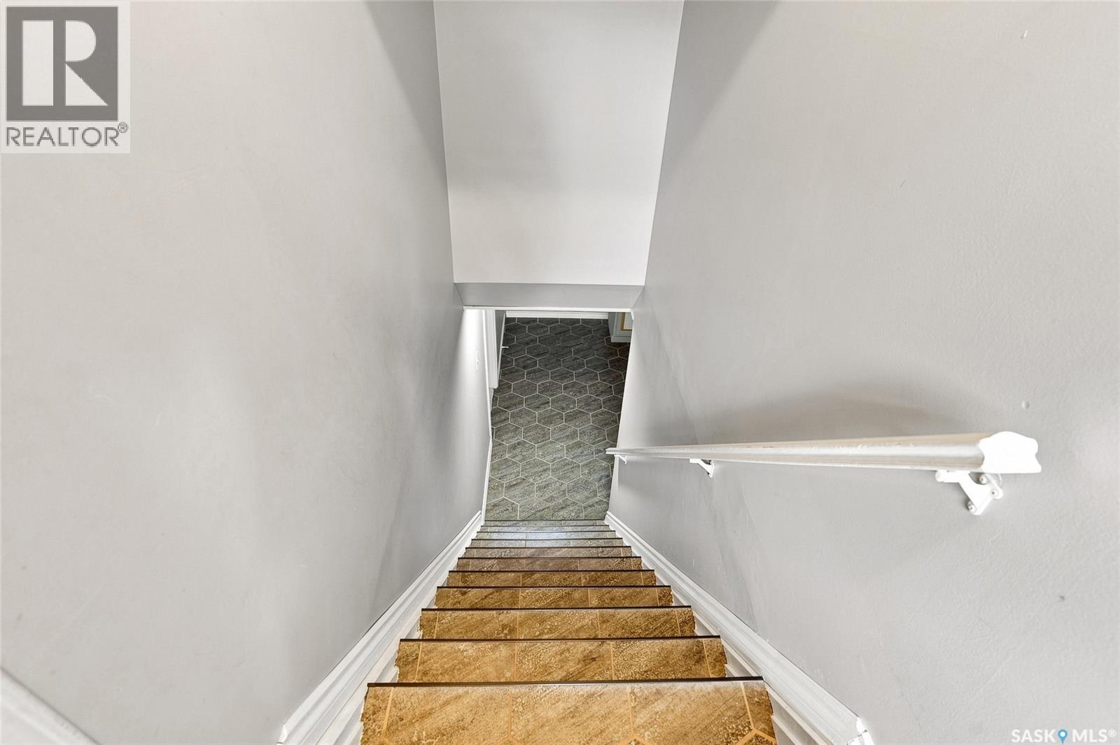 1714 Drinkle Street, Saskatoon, SK - Indoor Photo Showing Other Room