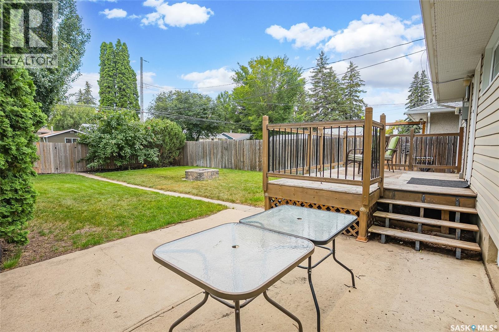 1714 Drinkle Street, Saskatoon, SK - Outdoor