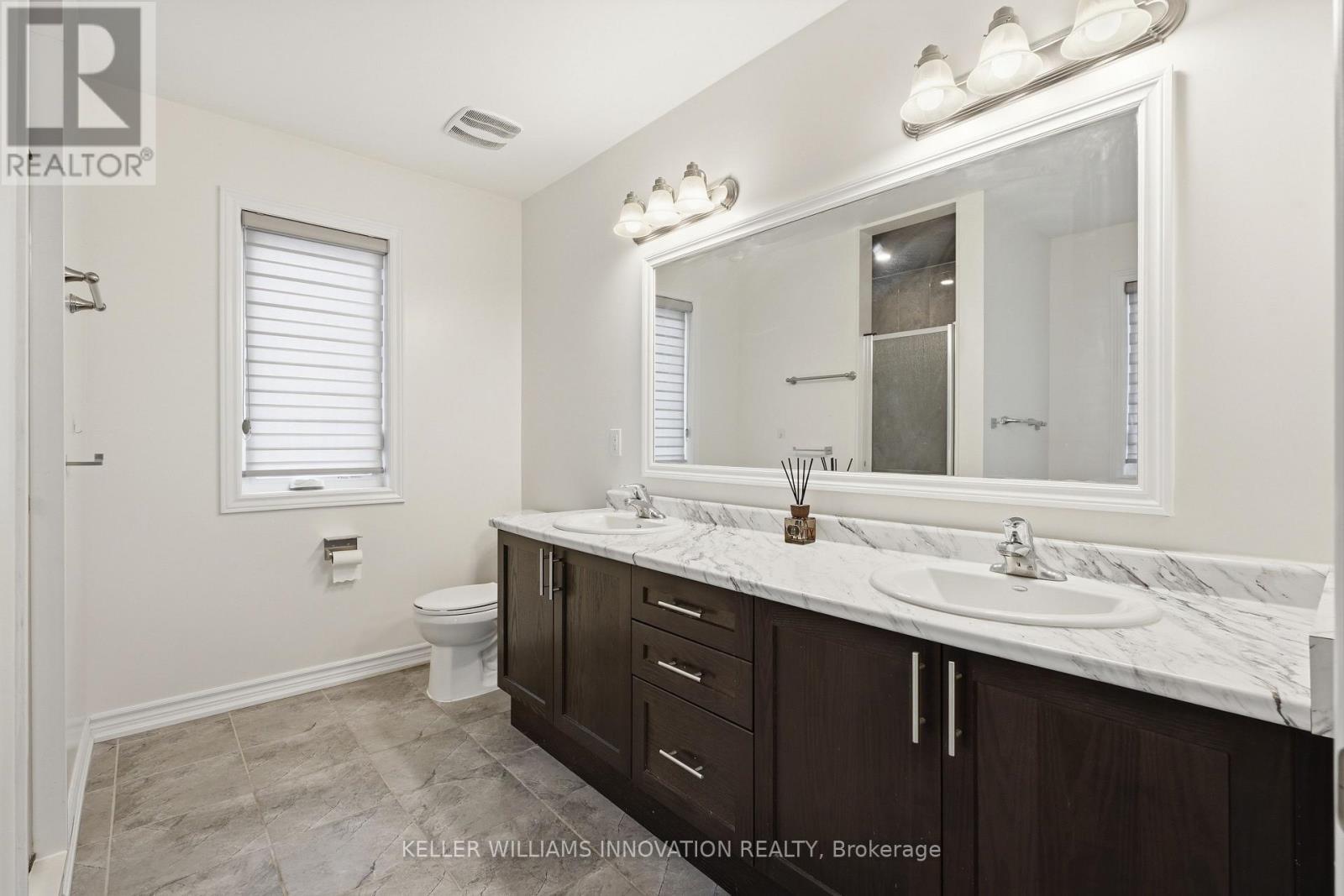 359 Beechdrops Drive, Waterloo, ON - Indoor Photo Showing Bathroom