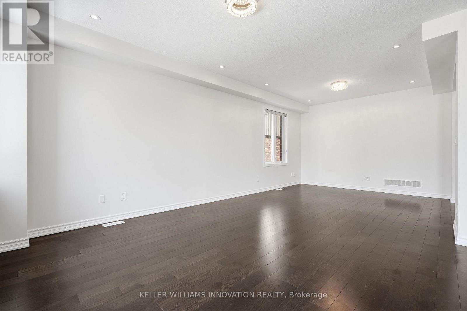 359 Beechdrops Drive, Waterloo, ON - Indoor Photo Showing Other Room