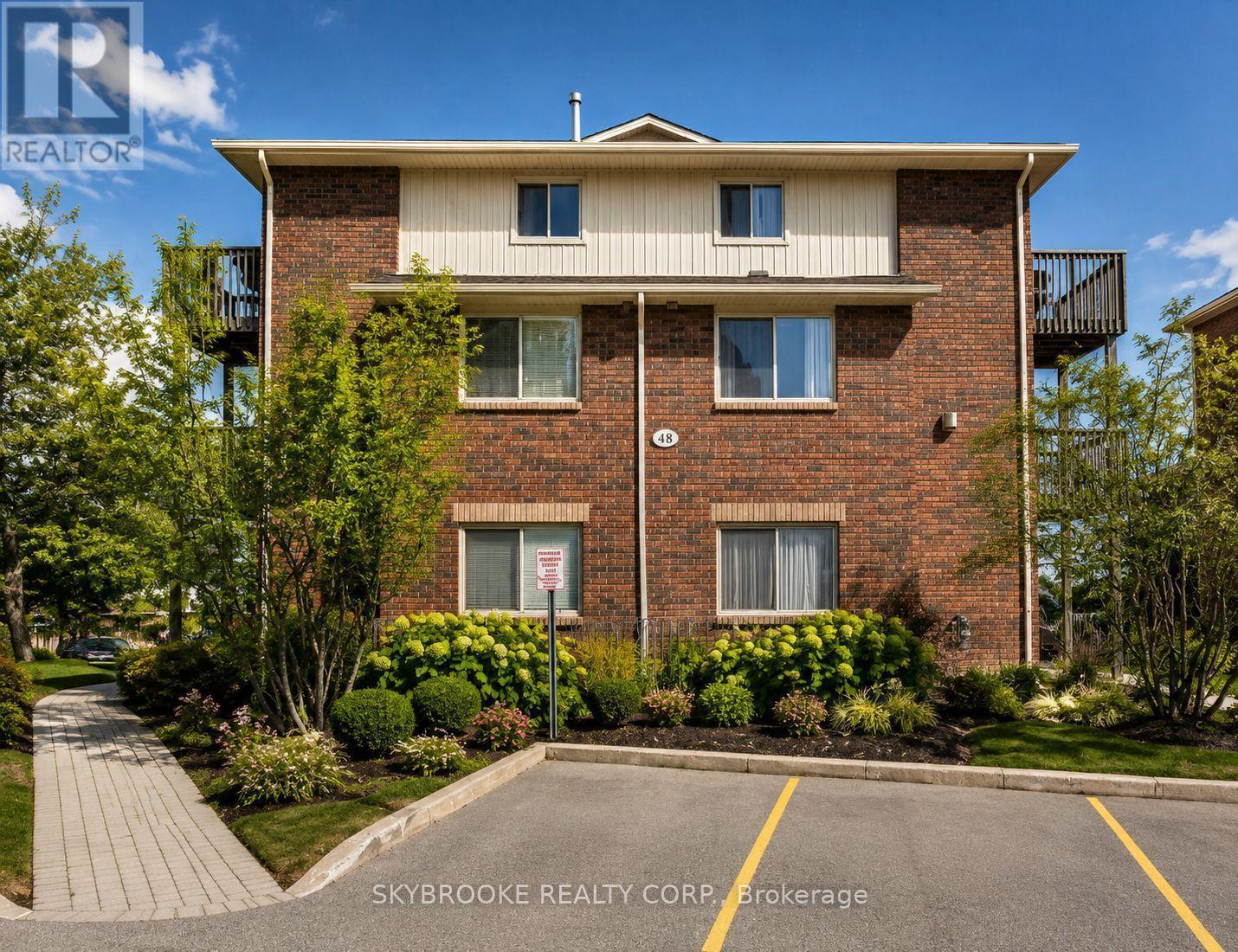7 - 48 Loggers Run, Barrie, ON - Outdoor
