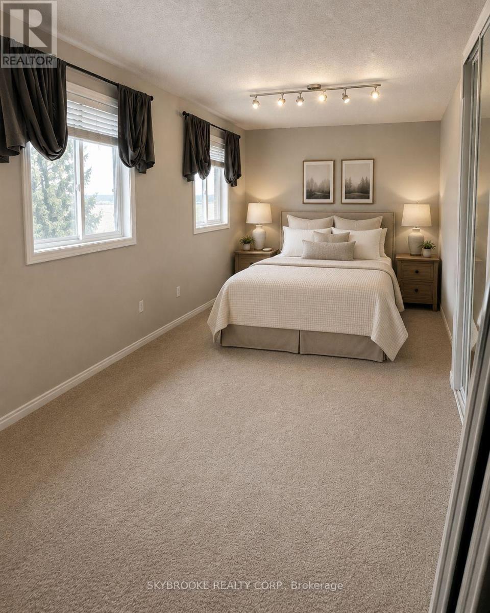 7 - 48 Loggers Run, Barrie, ON - Indoor Photo Showing Bedroom