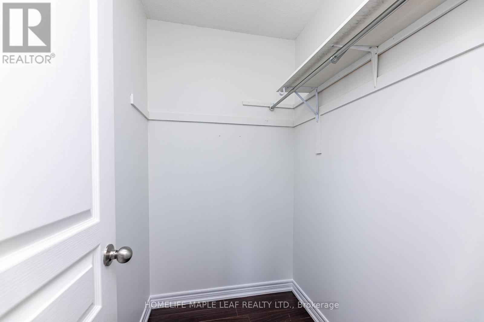 2 Cedarland Road E, Brampton, ON - Indoor Photo Showing Other Room