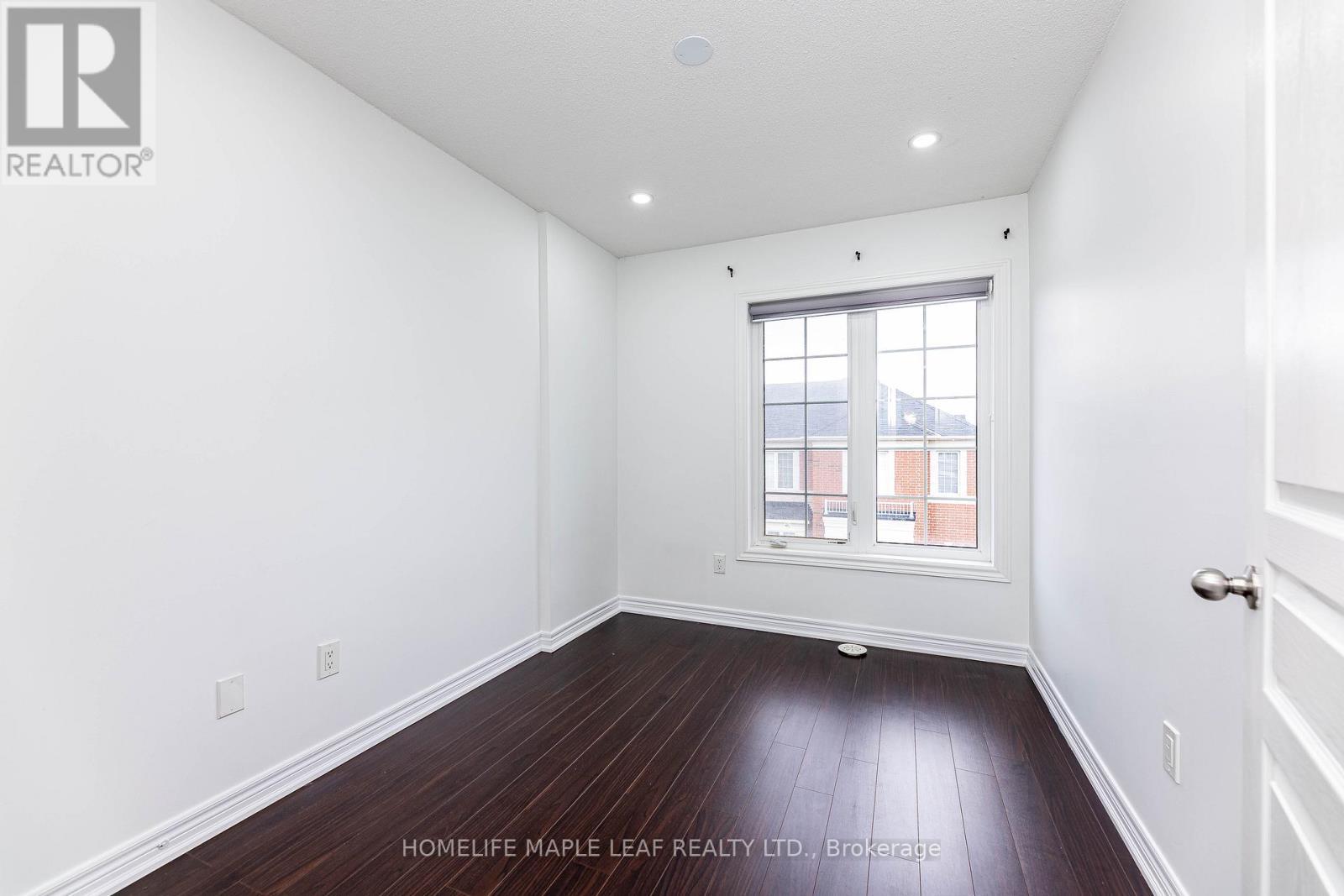 2 Cedarland Road E, Brampton, ON - Indoor Photo Showing Other Room