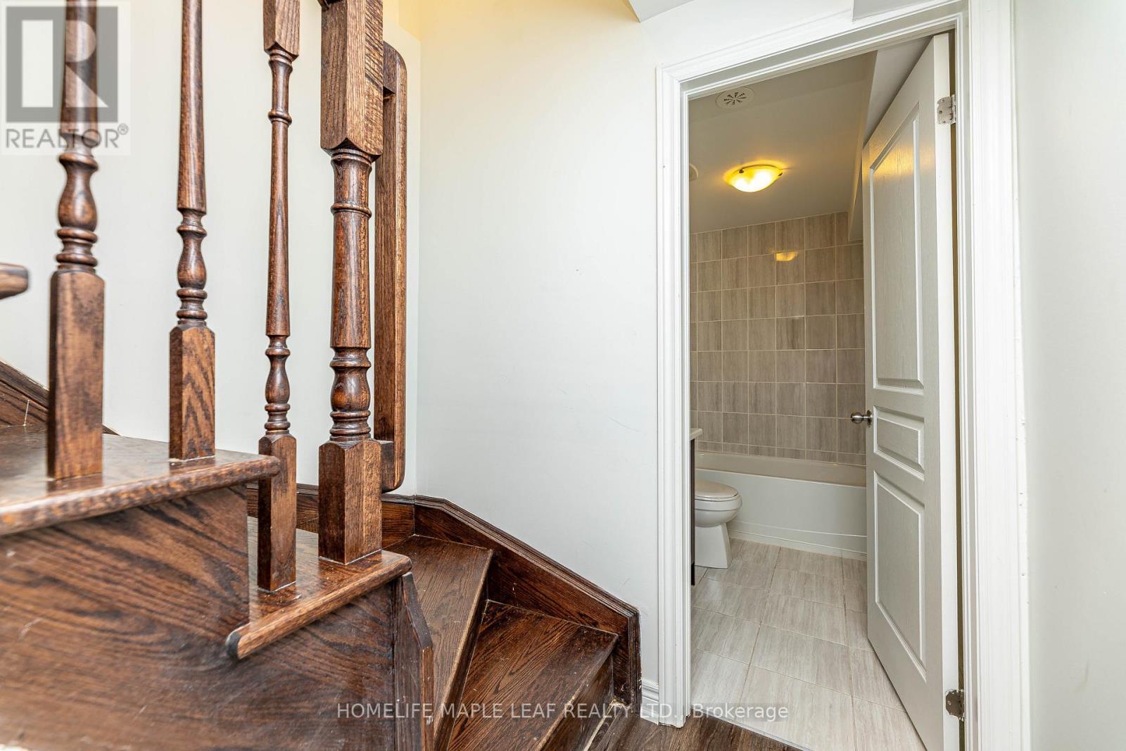 2 Cedarland Road E, Brampton, ON - Indoor Photo Showing Other Room