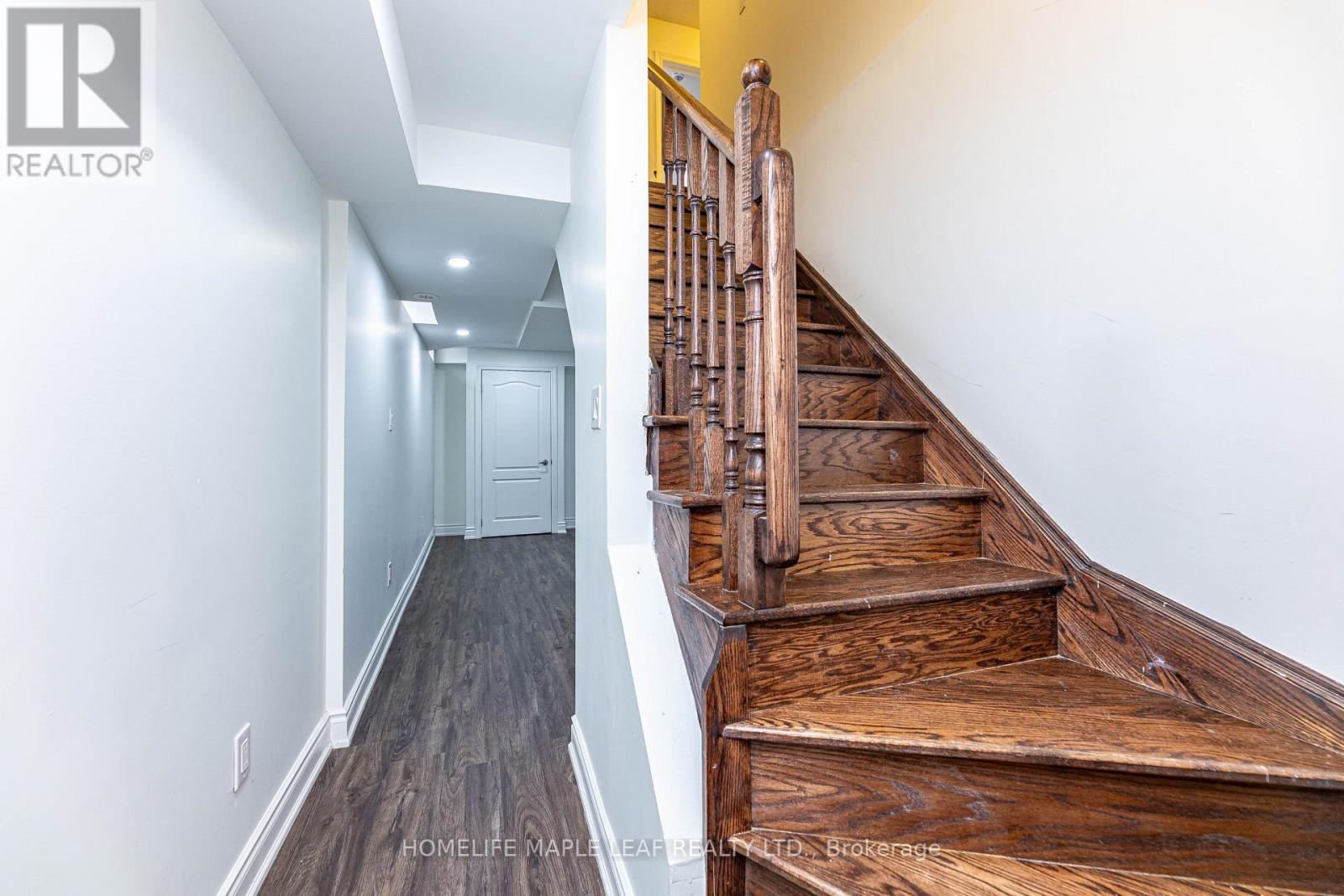 2 Cedarland Road E, Brampton, ON - Indoor Photo Showing Other Room