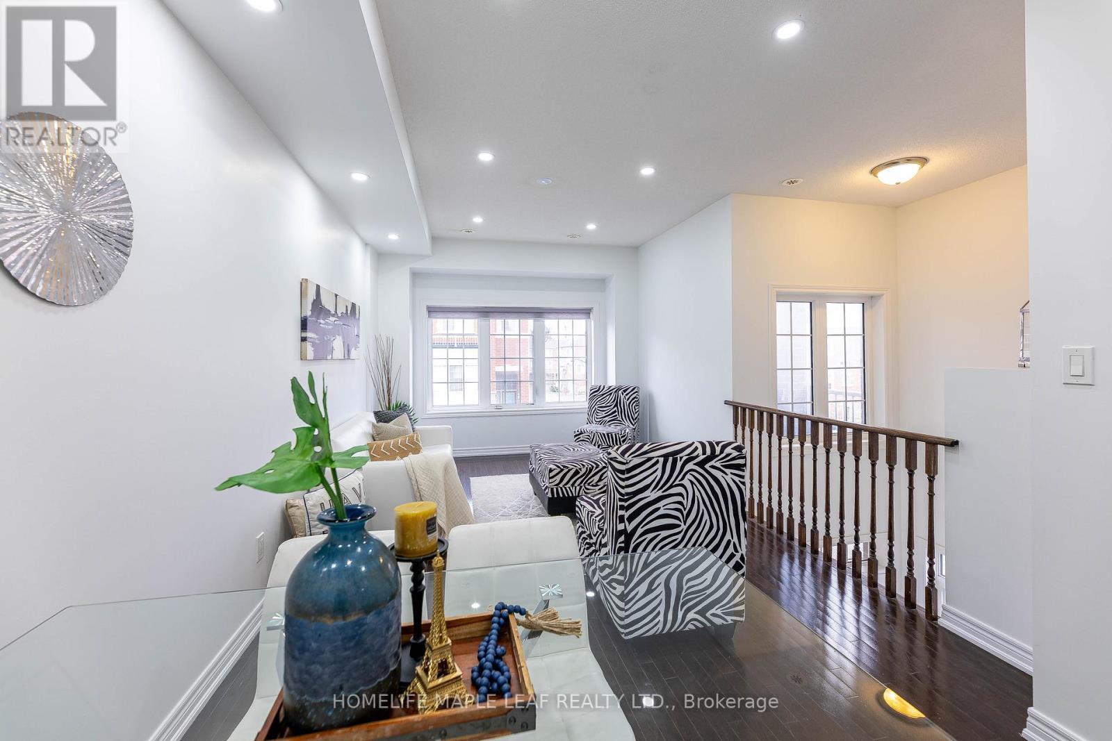 2 Cedarland Road E, Brampton, ON - Indoor Photo Showing Other Room