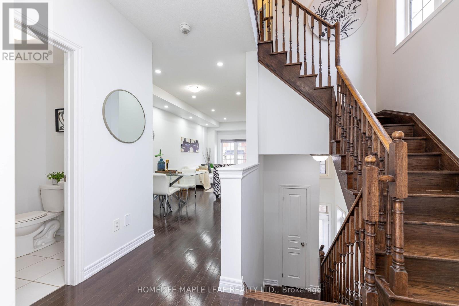 2 Cedarland Road E, Brampton, ON - Indoor Photo Showing Other Room