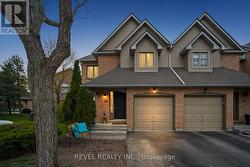 10 - 320 HAMILTON DRIVE Hamilton, ON L9G 4W6