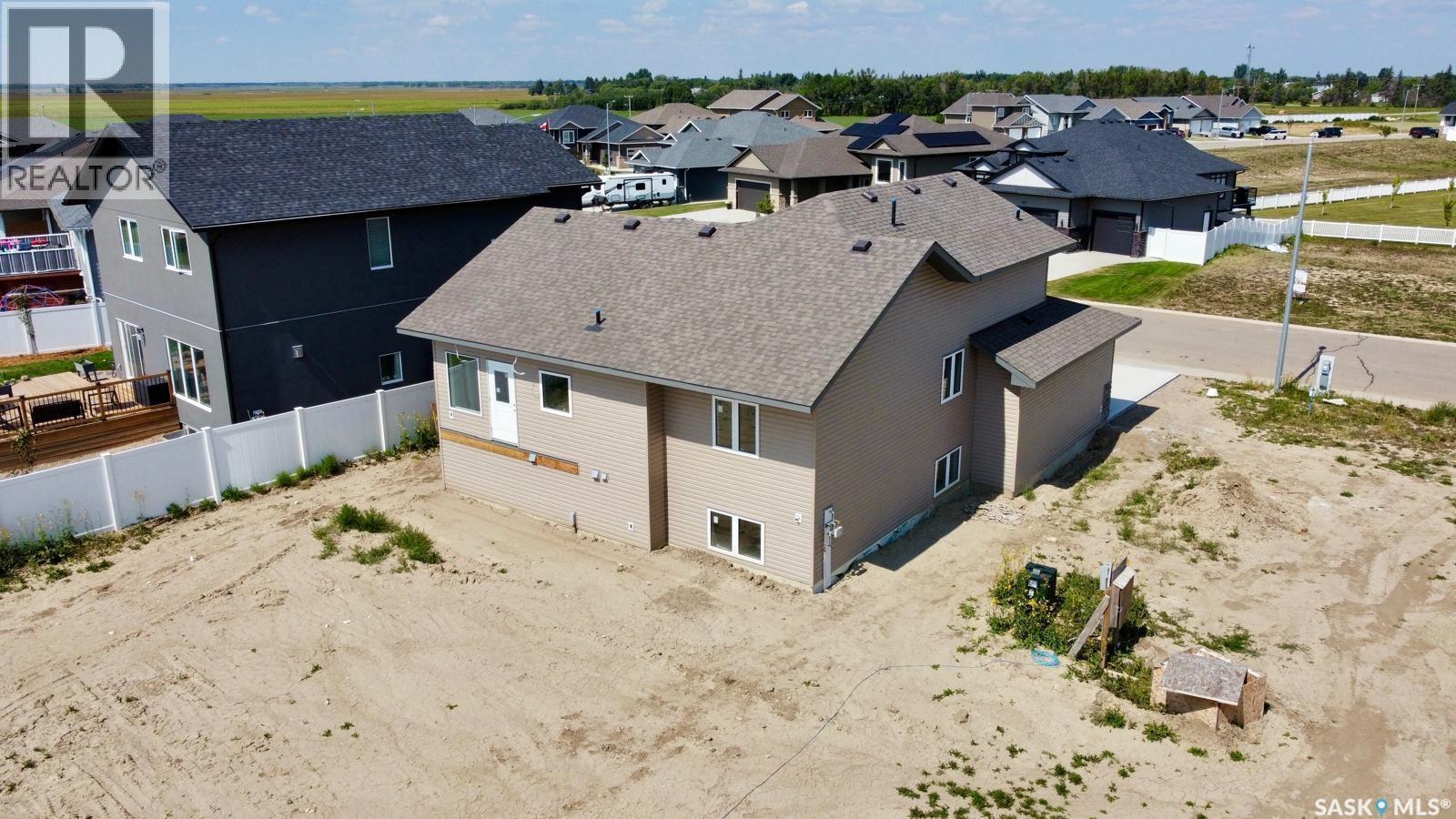 408 Prairie View Drive, Dundurn, SK - Outdoor