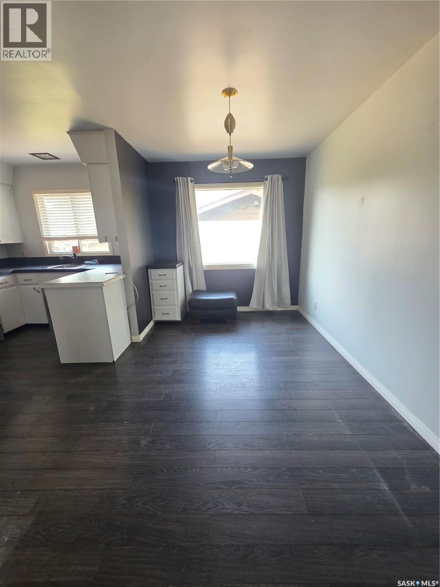 262 Duncan Road, Estevan, SK - Indoor