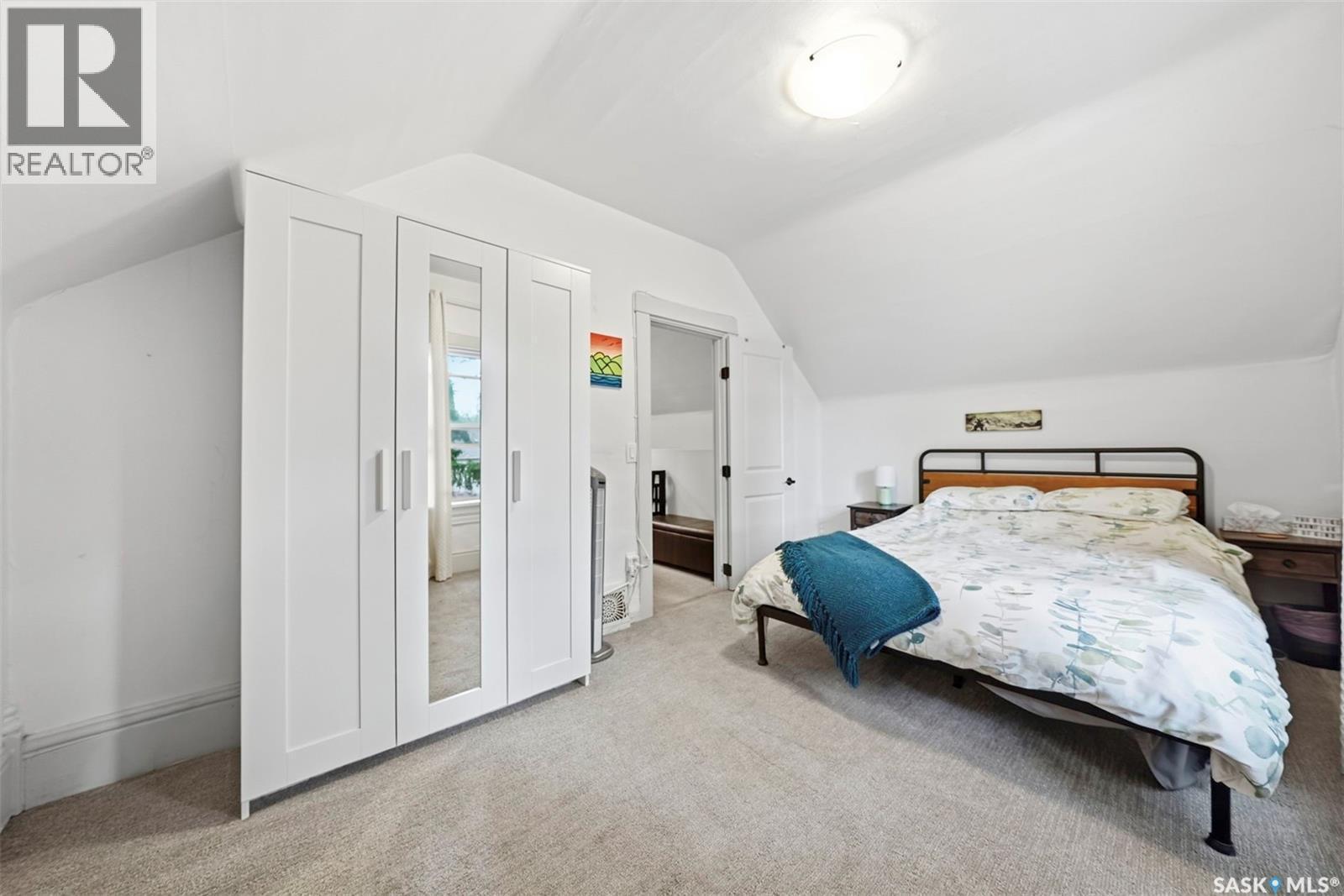 420 I Avenue S, Saskatoon, SK - Indoor Photo Showing Bedroom