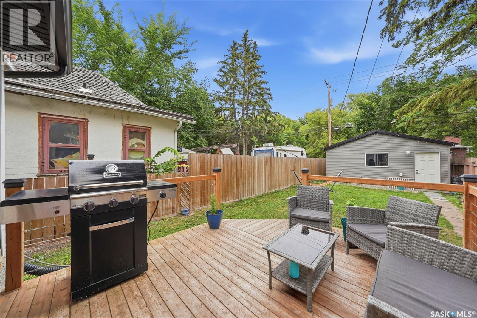 420 I Avenue S, Saskatoon, SK - Outdoor With Deck Patio Veranda