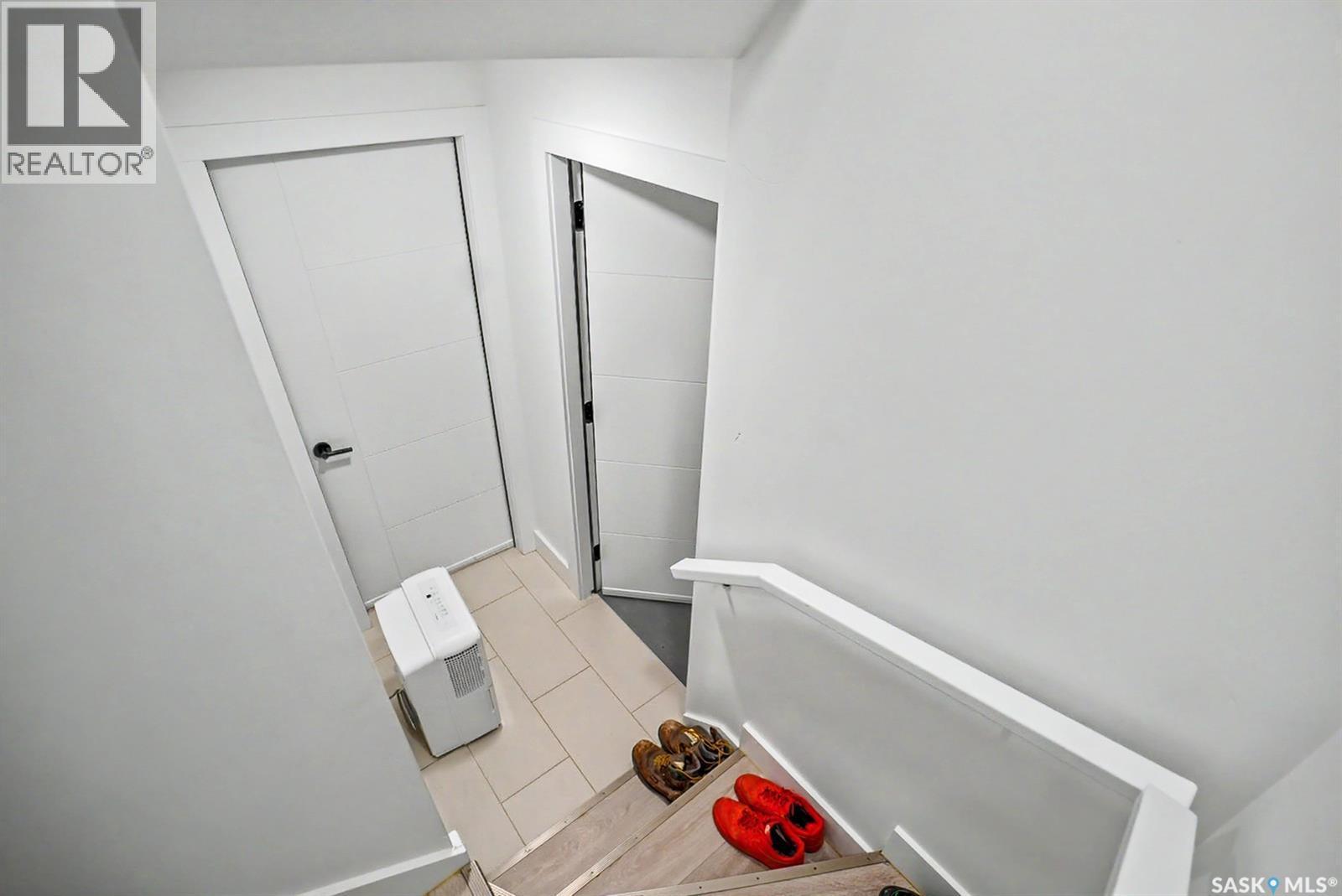 138 Rosewood Boulevard E, Saskatoon, SK - Indoor