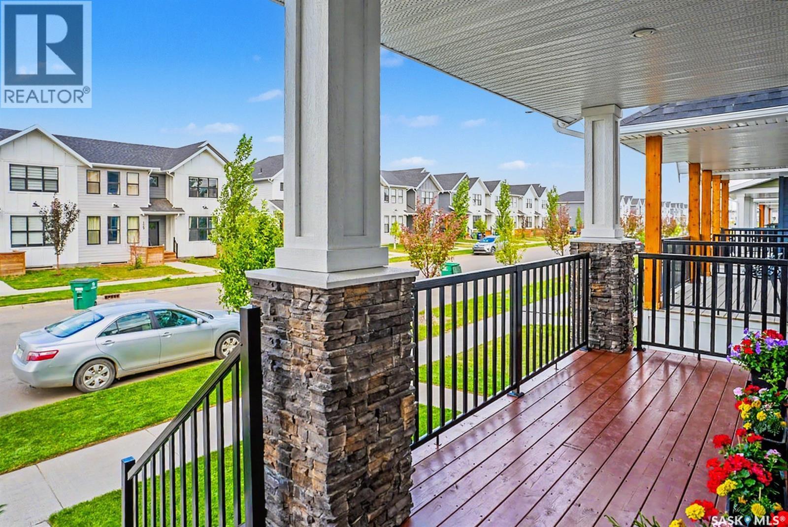 138 Rosewood Boulevard E, Saskatoon, SK - Outdoor With Deck Patio Veranda
