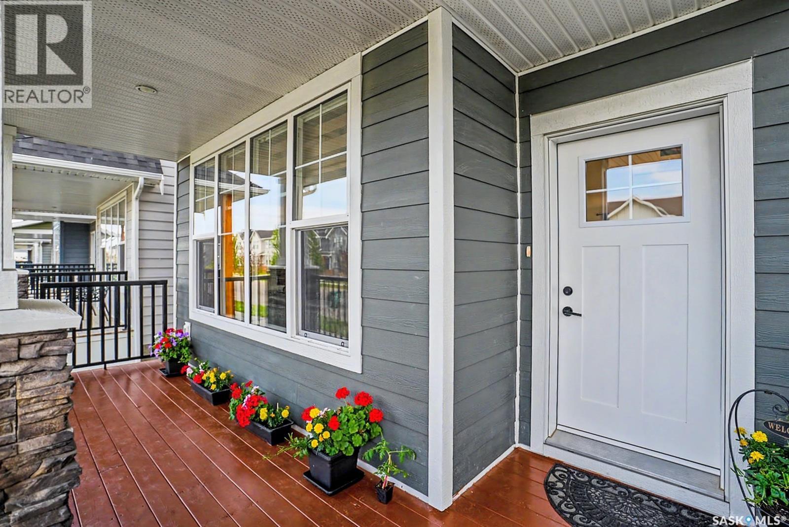 138 Rosewood Boulevard E, Saskatoon, SK - Outdoor With Exterior