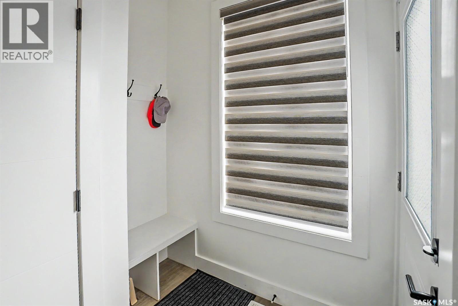 138 Rosewood Boulevard E, Saskatoon, SK - Indoor Photo Showing Other Room