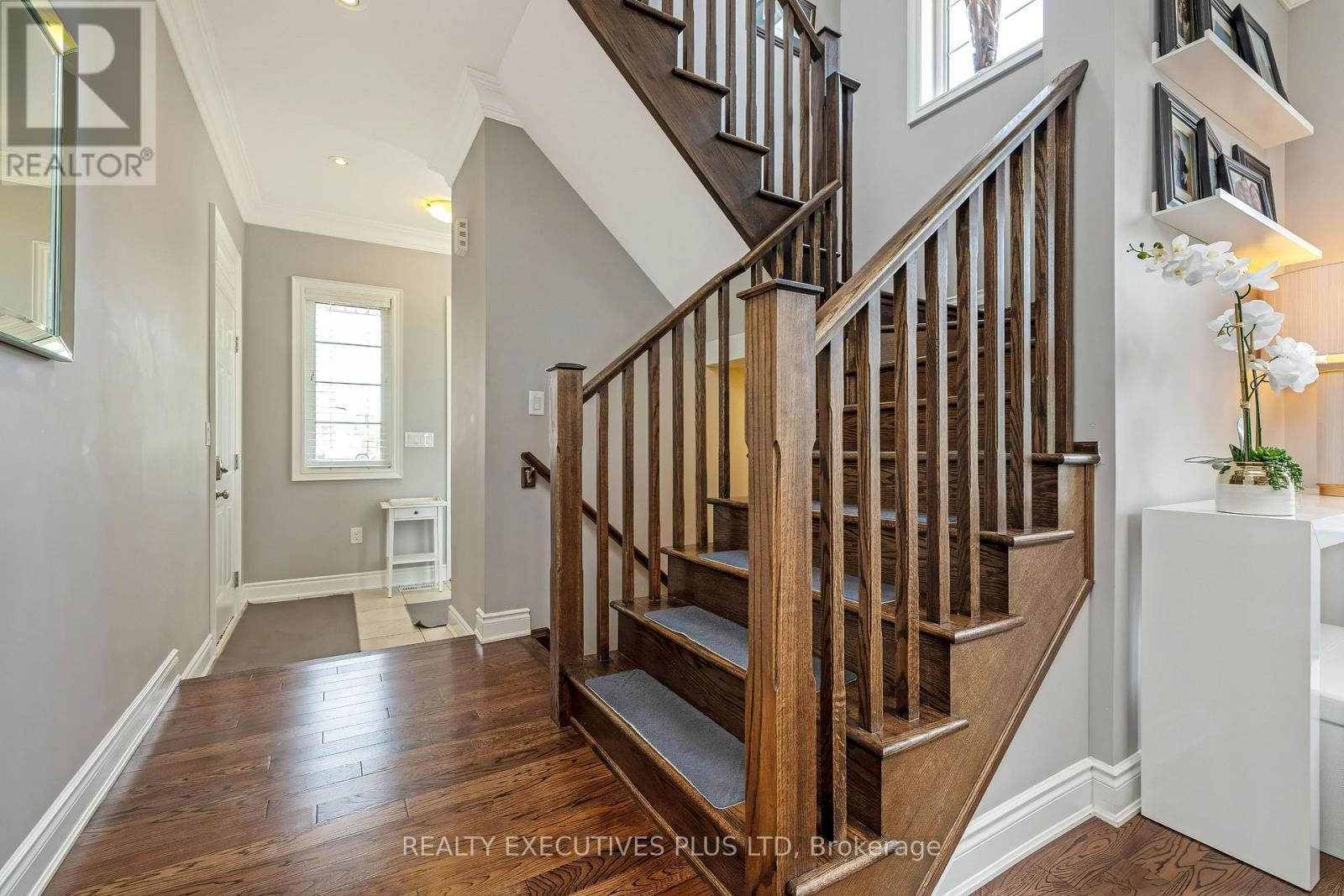 86 Stillwater Crescent, Hamilton, ON - Indoor Photo Showing Other Room