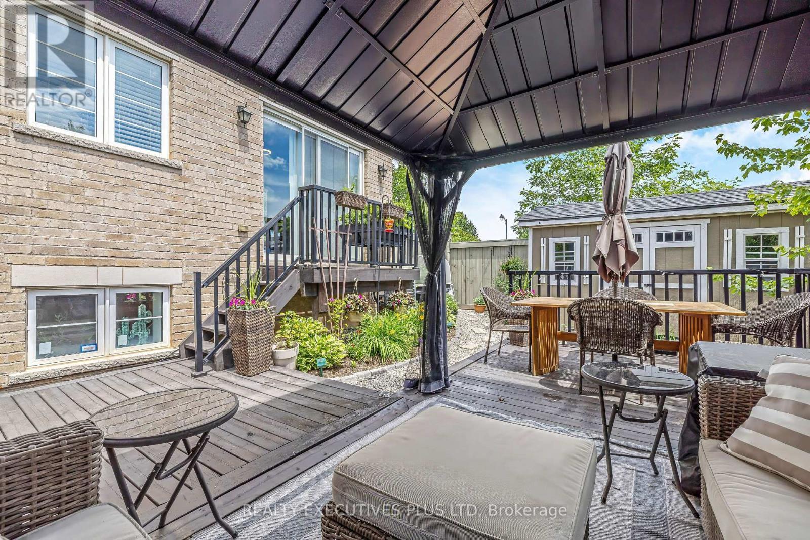 86 Stillwater Crescent, Hamilton, ON - Outdoor With Deck Patio Veranda With Exterior