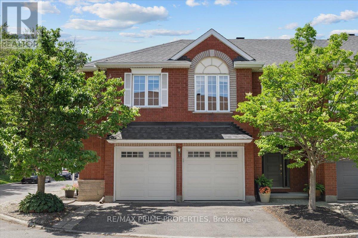201 Gladeview Private, Ottawa, ON - Outdoor
