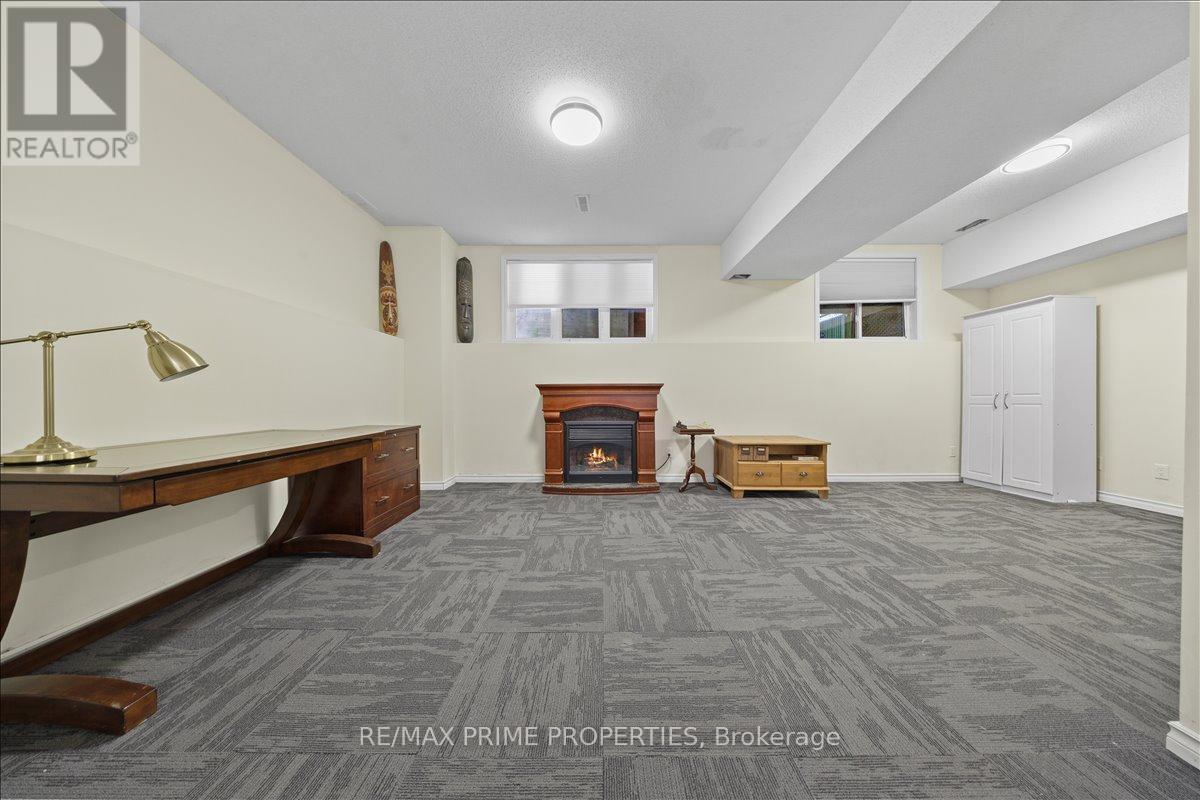 201 Gladeview Private, Ottawa, ON - Indoor Photo Showing Other Room With Fireplace