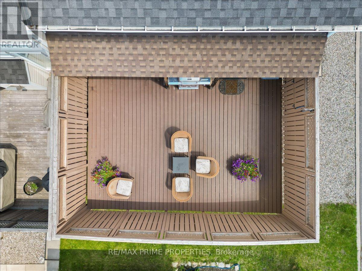 201 Gladeview Private, Ottawa, ON - Outdoor