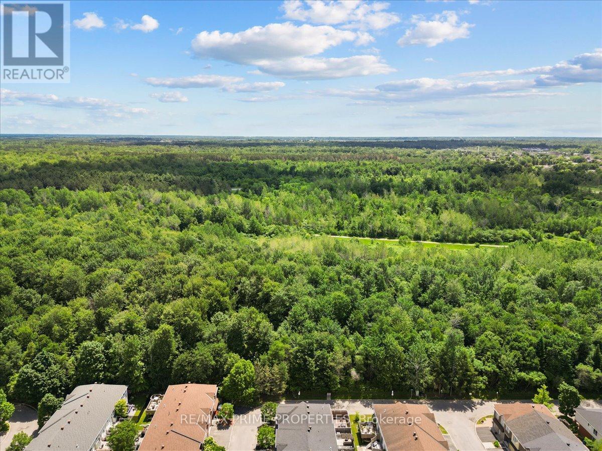 201 Gladeview Private, Ottawa, ON - Outdoor With View