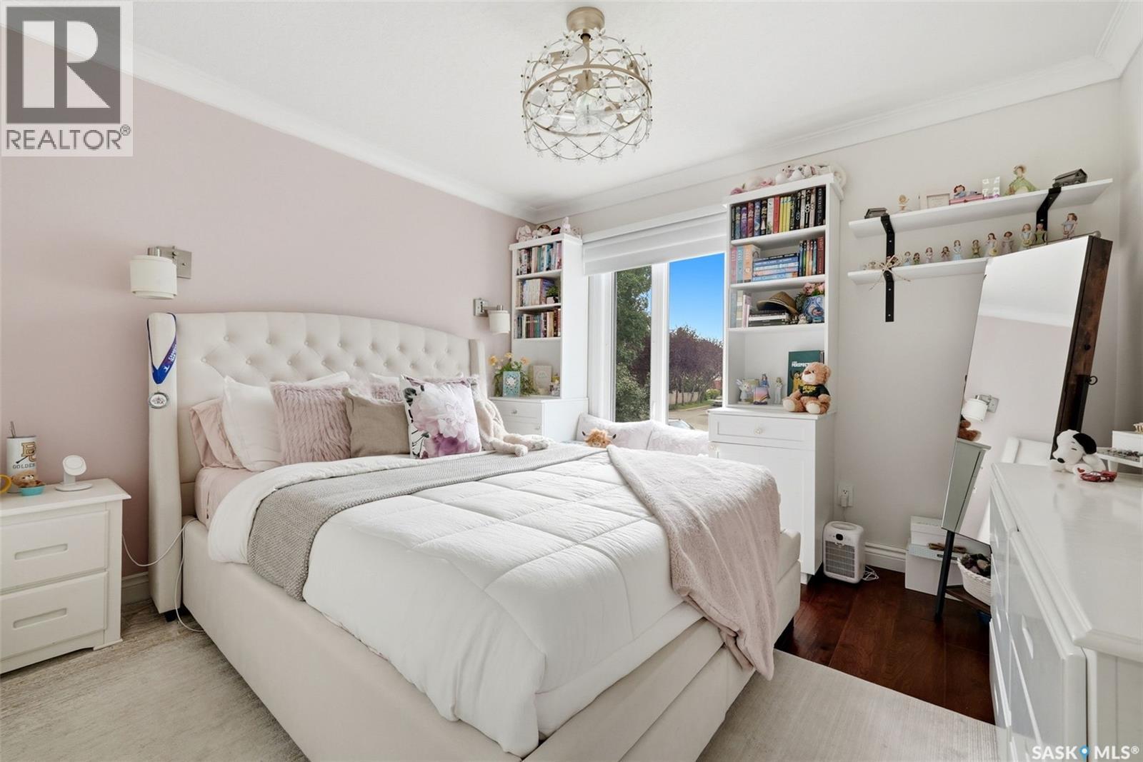 1142 Gryphons Walk, Regina, SK - Indoor Photo Showing Bedroom
