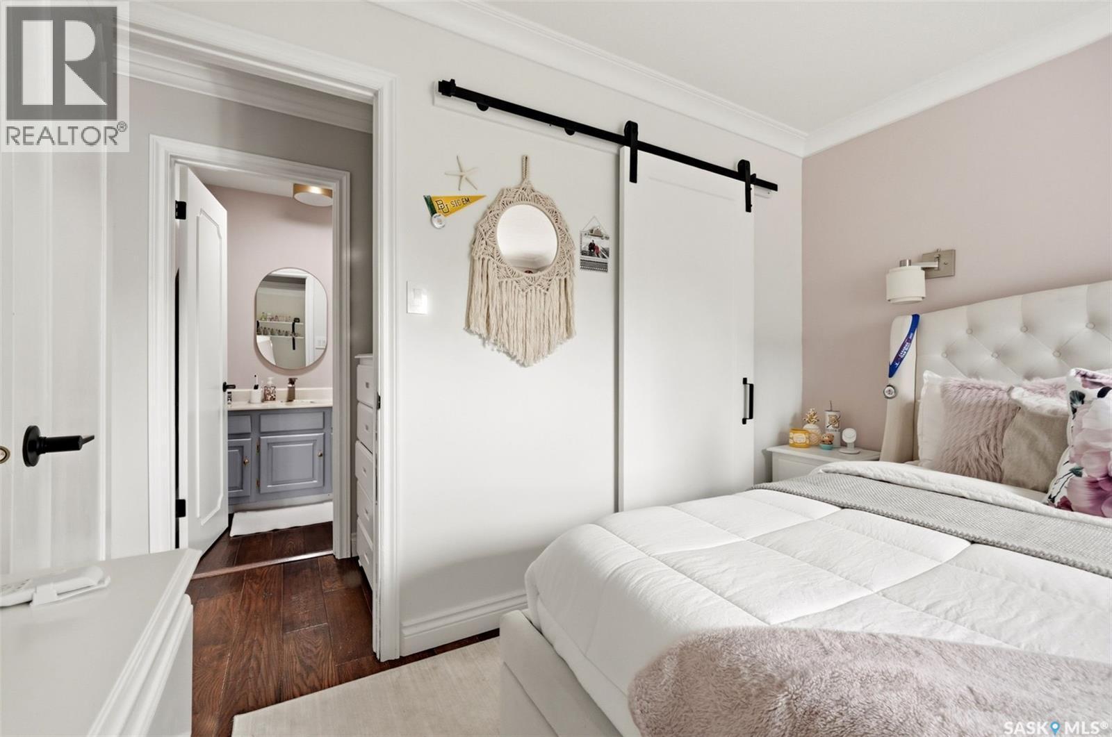 1142 Gryphons Walk, Regina, SK - Indoor Photo Showing Bedroom