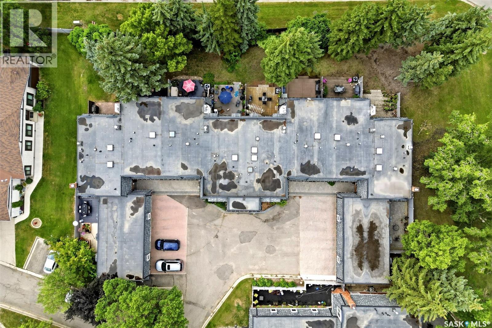 1142 Gryphons Walk, Regina, SK - Outdoor With View