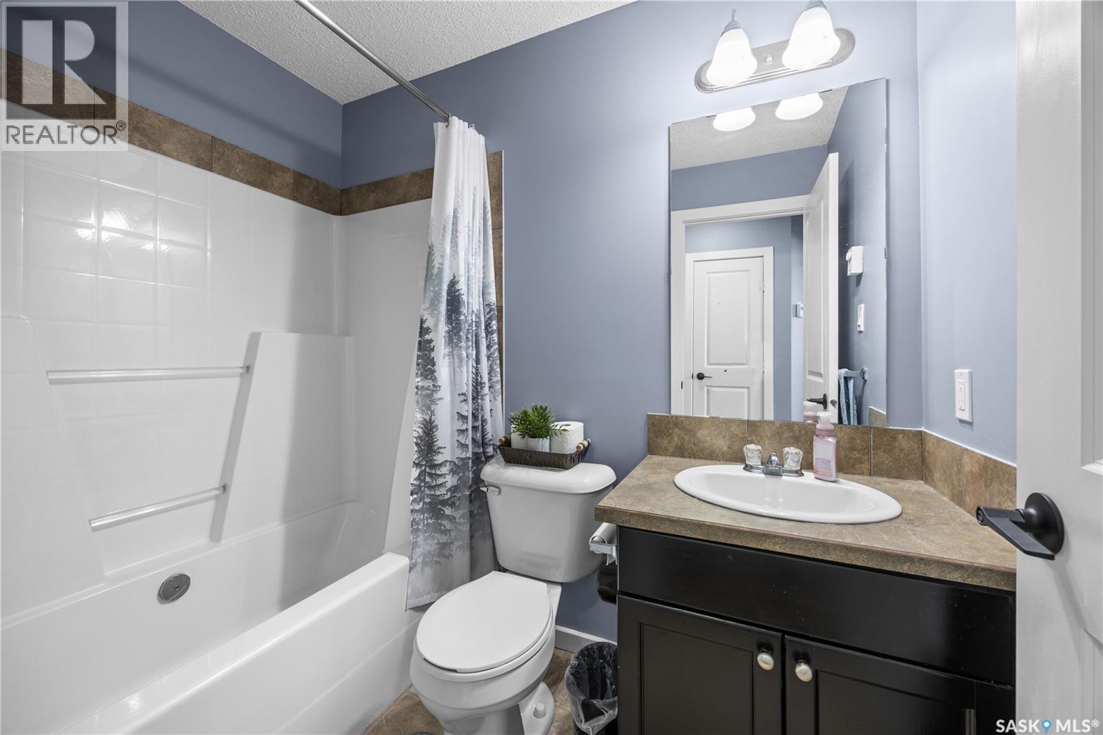 34 235 Rosewood Boulevard E, Saskatoon, SK - Indoor Photo Showing Bathroom
