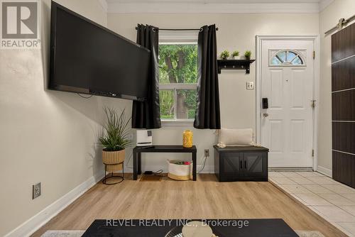 153 Ferrie Street E, Hamilton, ON - Indoor Photo Showing Other Room