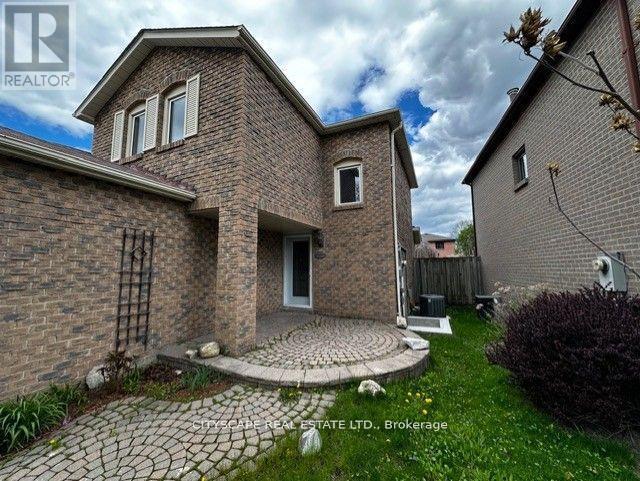 82 Chatfield Drive, Ajax, ON - Outdoor