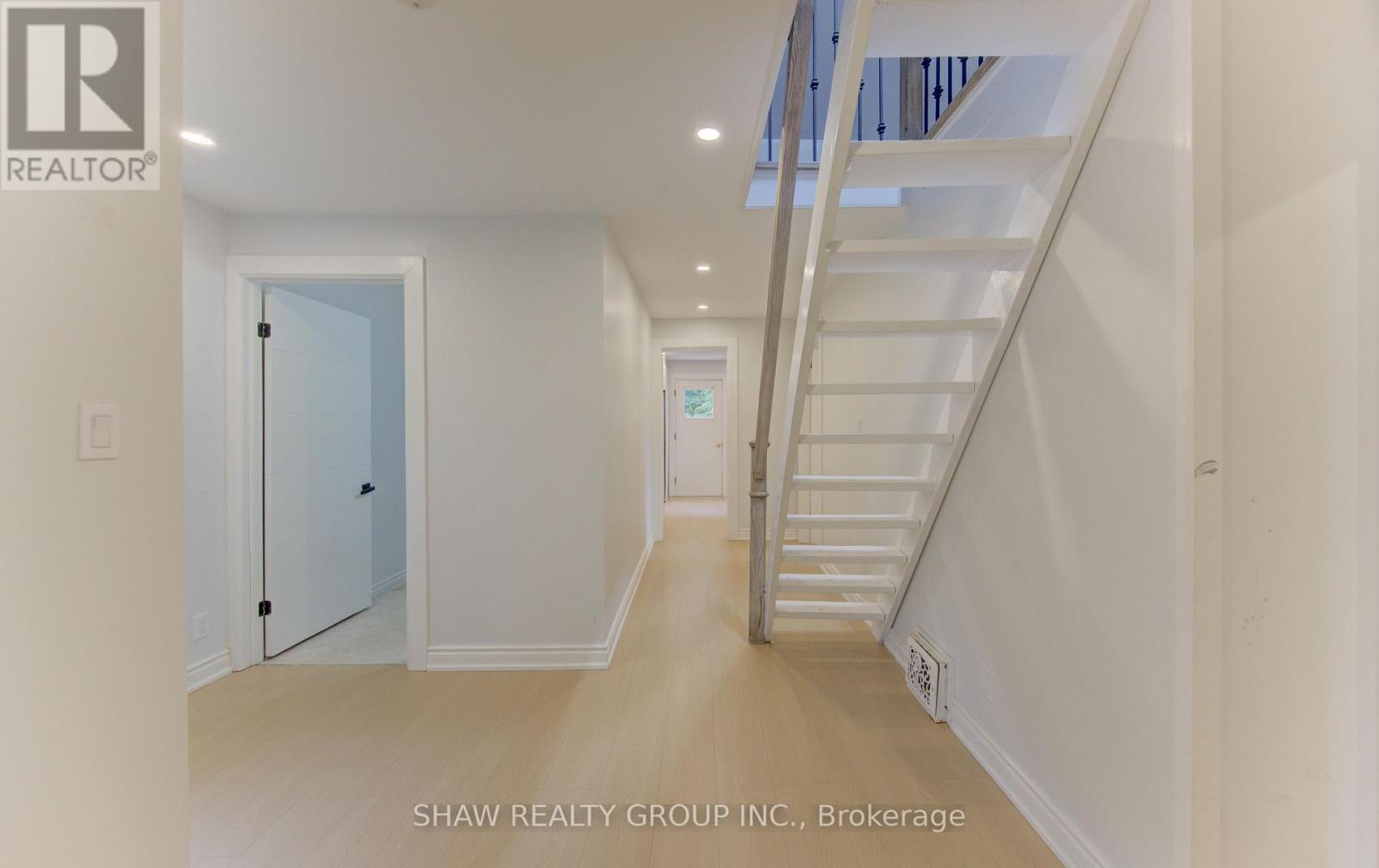 69 Hungerford Road, Cambridge, ON - Indoor Photo Showing Other Room
