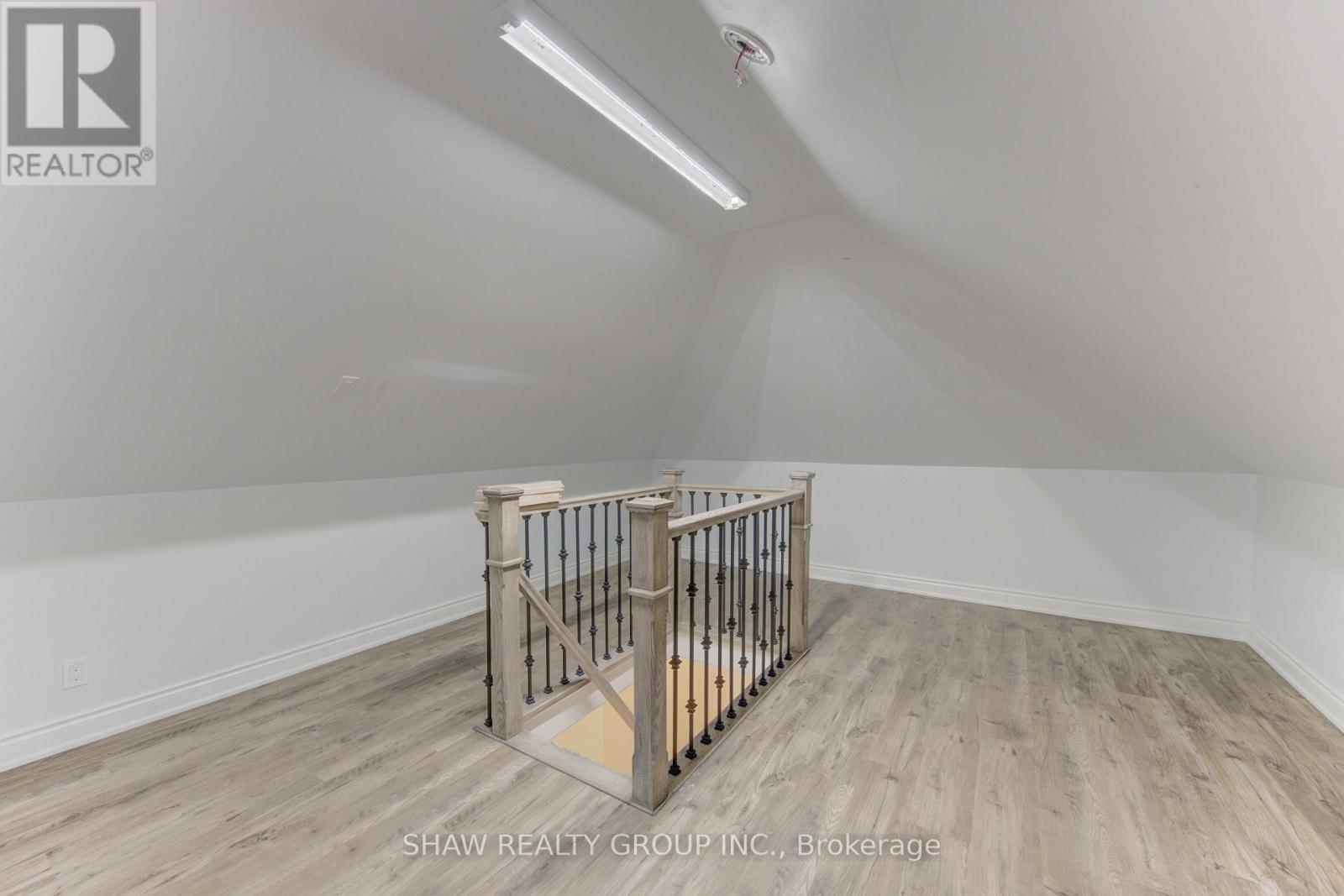 69 Hungerford Road, Cambridge, ON - Indoor Photo Showing Other Room