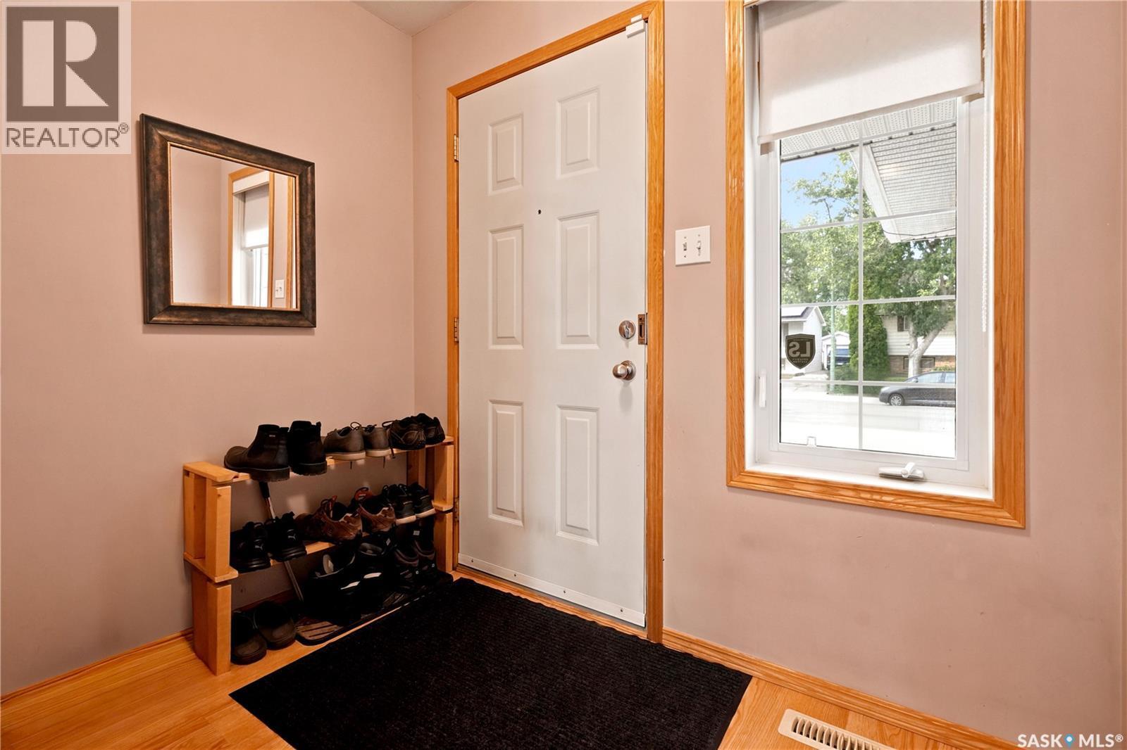 225 Mikkelson Drive, Regina, SK - Indoor Photo Showing Other Room