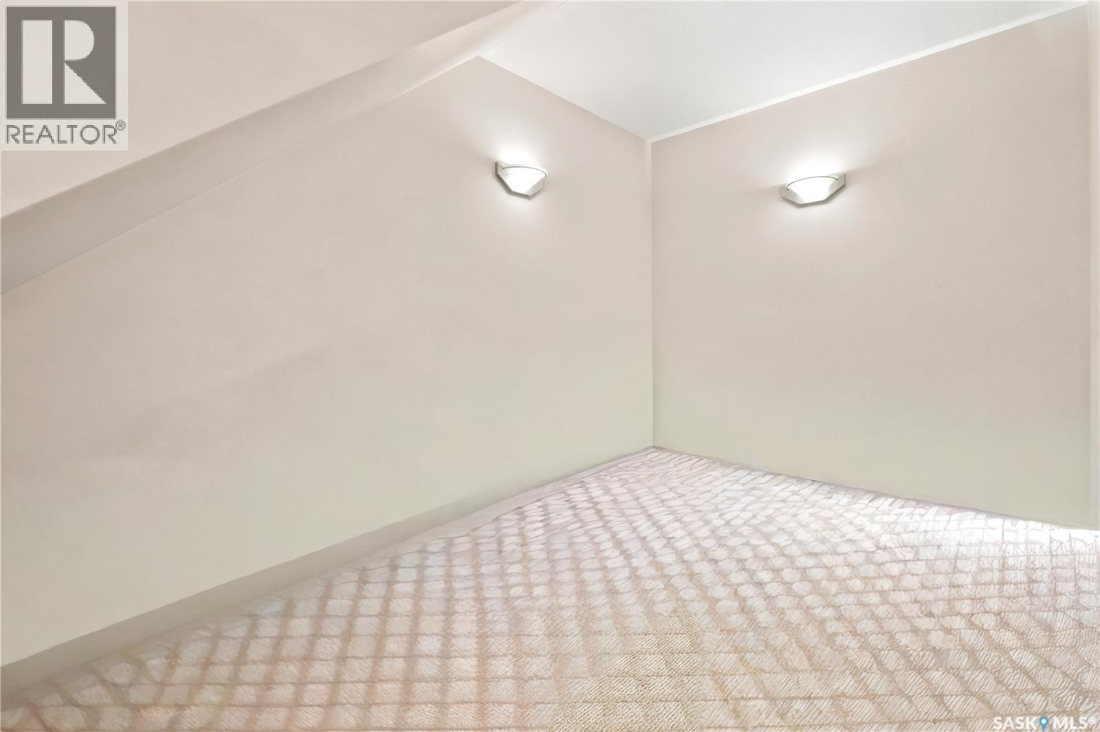 225 Mikkelson Drive, Regina, SK - Indoor Photo Showing Other Room
