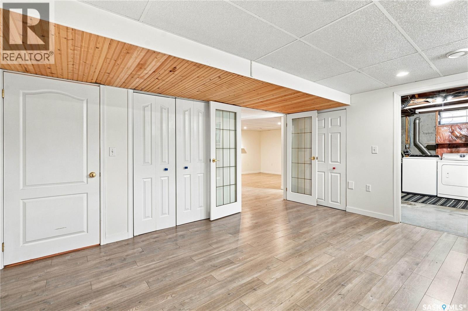 118 Dundurn Place, Saskatoon, SK - Indoor Photo Showing Other Room