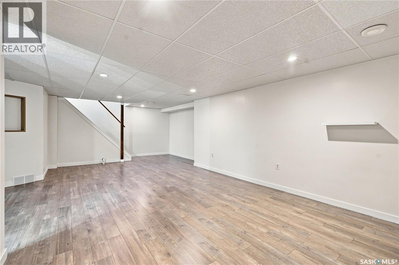 118 Dundurn Place, Saskatoon, SK - Indoor Photo Showing Other Room