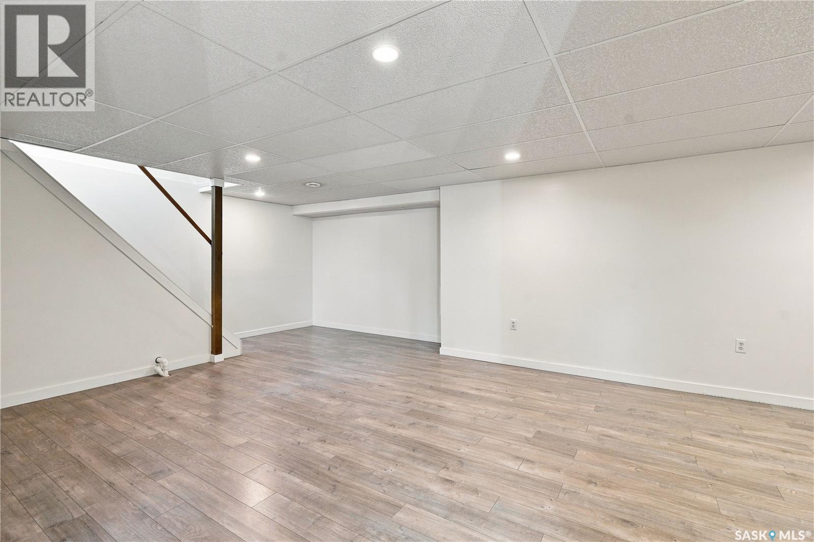118 Dundurn Place, Saskatoon, SK - Indoor Photo Showing Other Room
