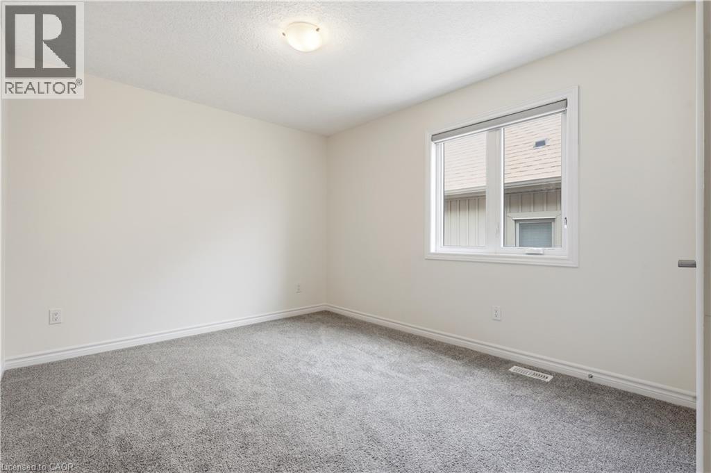 Fourth bedroom - 359 Beechdrops Drive, Waterloo, ON - Indoor Photo Showing Other Room