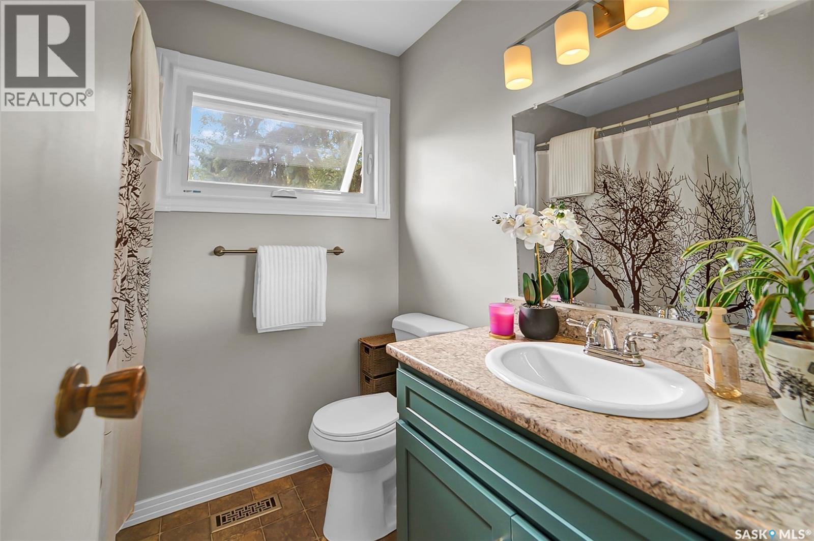 43 120 Acadia Drive, Saskatoon, SK - Indoor Photo Showing Bathroom