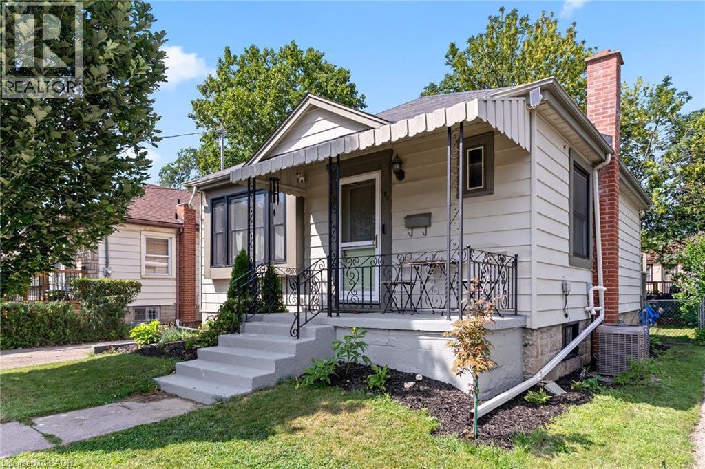 197 Crockett Street, Hamilton, ON - Outdoor With Deck Patio Veranda