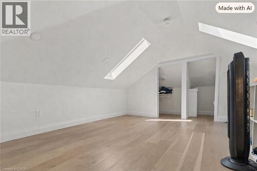 197 Crockett Street, Hamilton, ON - Indoor Photo Showing Other Room