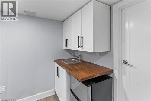 197 Crockett Street, Hamilton, ON - Indoor Photo Showing Other Room