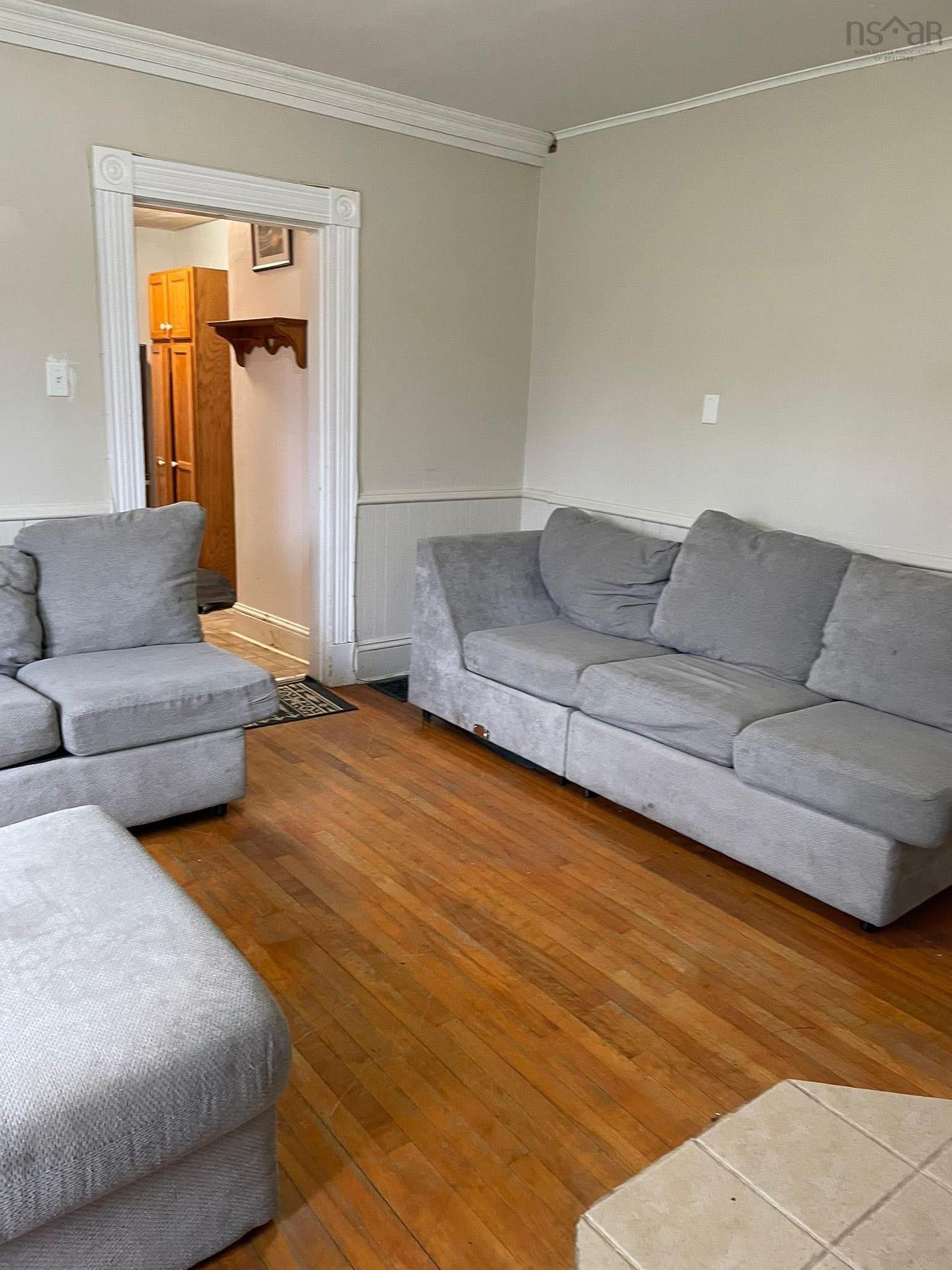40 King Street, Truro, NS - Indoor Photo Showing Living Room