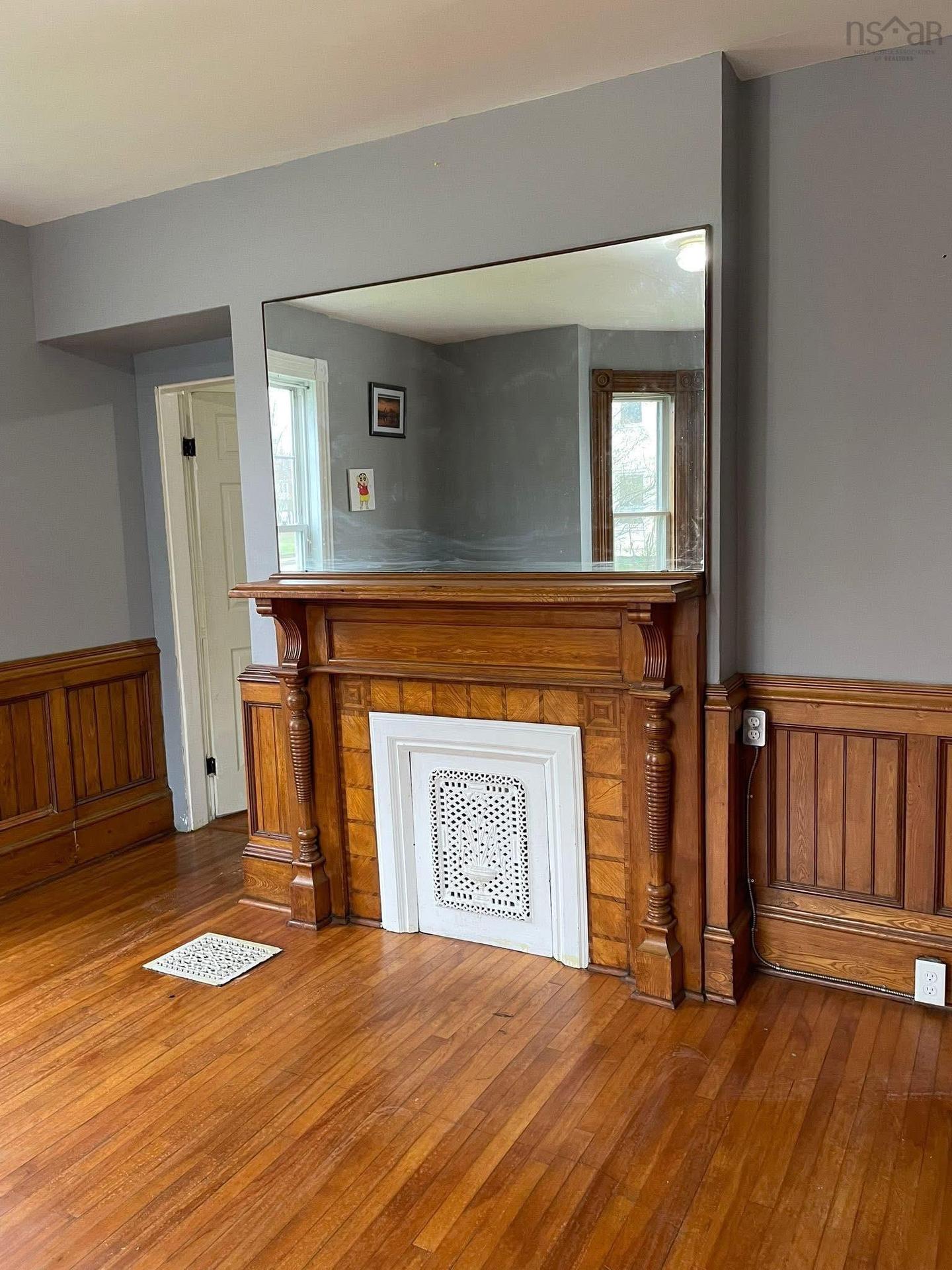 40 King Street, Truro, NS - Indoor Photo Showing Other Room