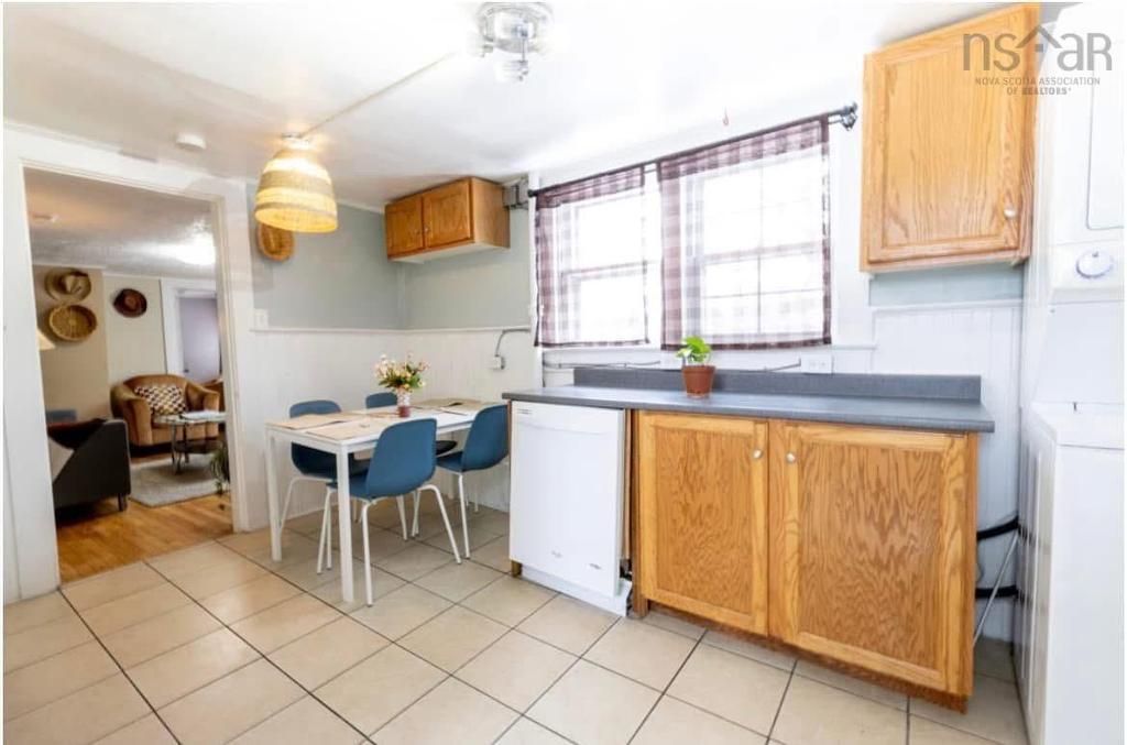 40 King Street, Truro, NS - Indoor Photo Showing Kitchen
